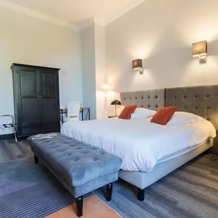 Bed & Breakfast D'hotes De Montcausson 3*