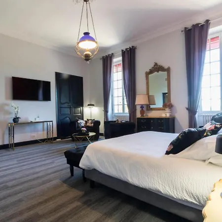 D'hotes De Montcausson Bed & Breakfast